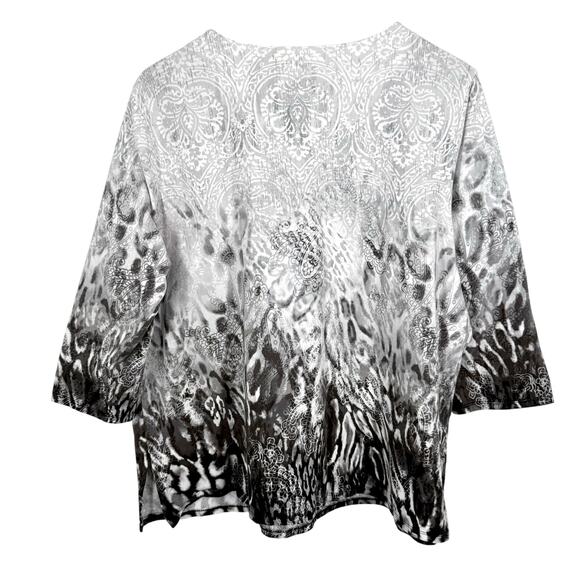 Alfred Dunner Plus Size 1X Gray White Sparkly Animal Print Blouse Shirt Top - Picture 7 of 7
